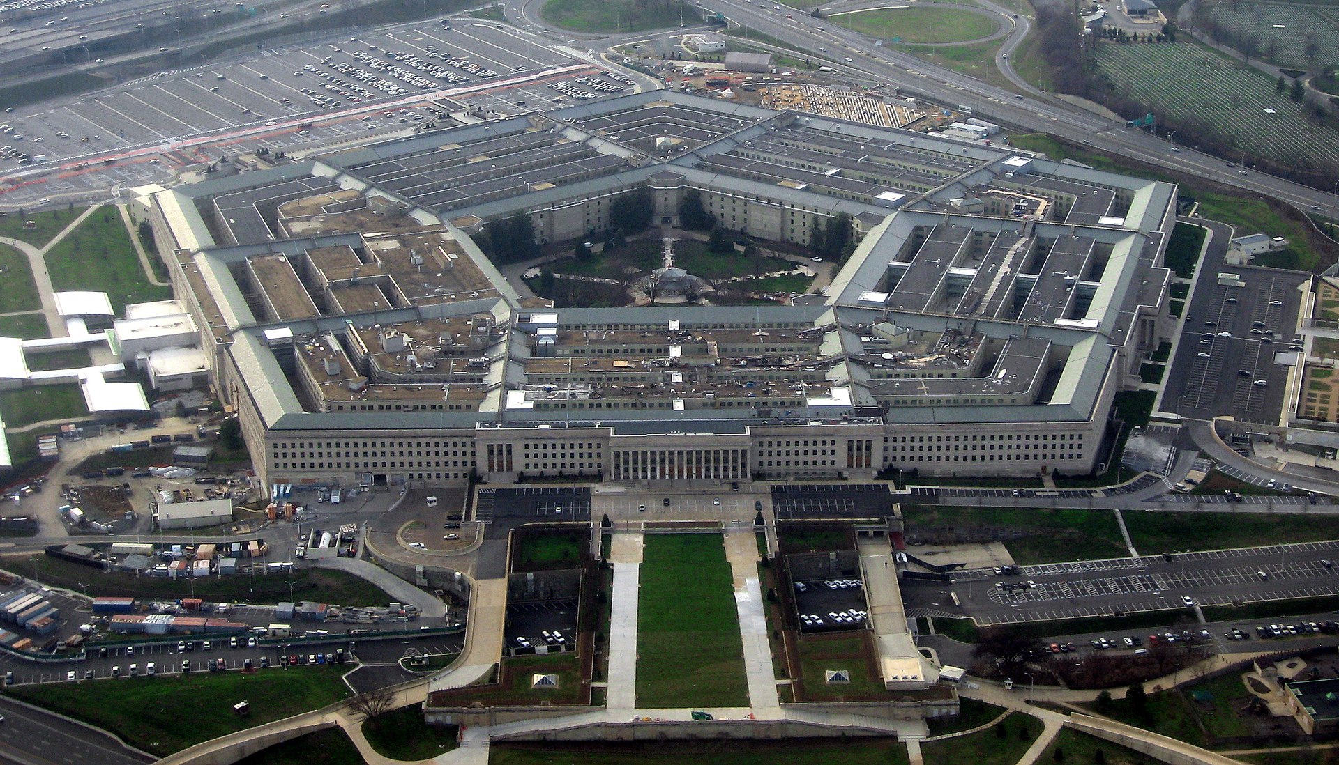 An aerial view of the Pentagon, headquarters of the US Department of Defense, in Arlington, Virginia.